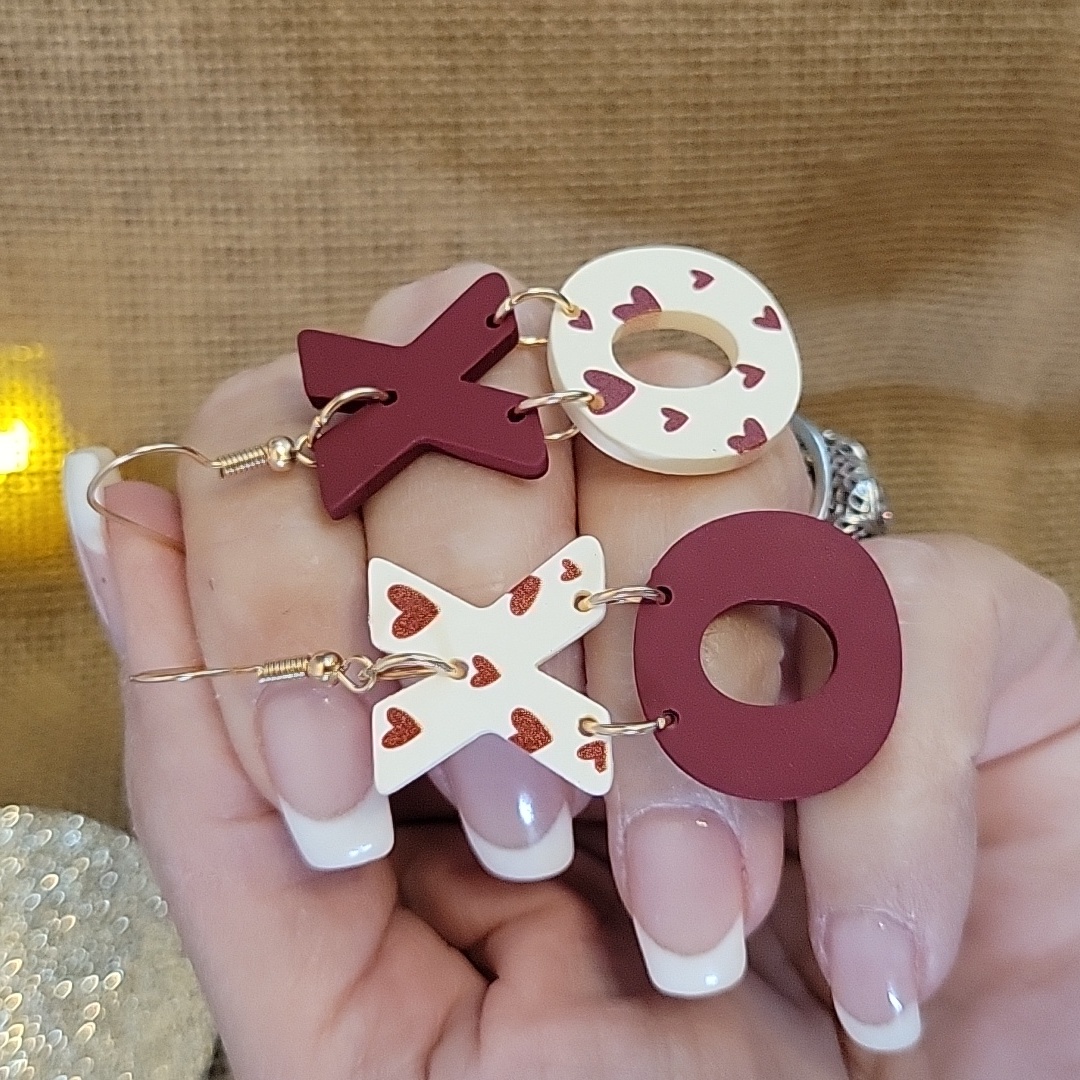 Kiss And Hug Hinged Drop Earrings 15$
